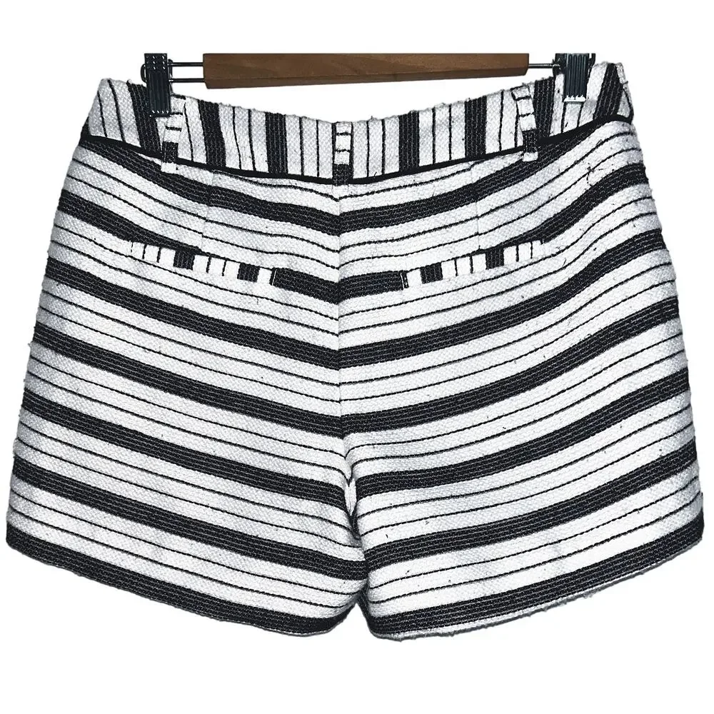 ELLE Black & White Striped Lined Knit Shorts Women's Size 6